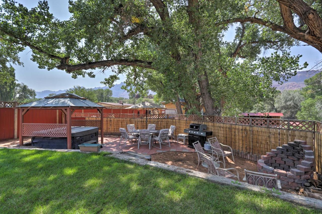Rustic Retreat Moab Townhome With Grill And Fire Pit 외부 사진