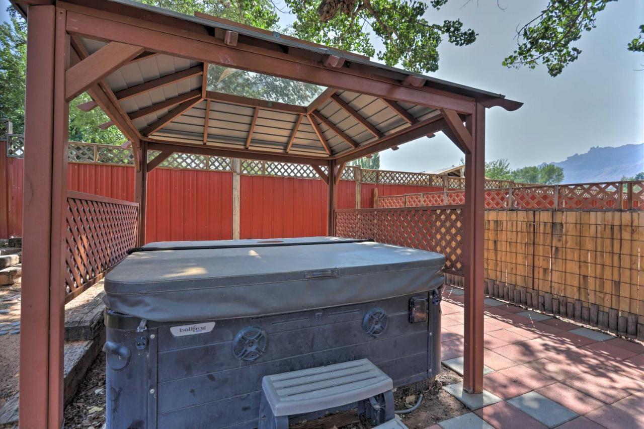 Rustic Retreat Moab Townhome With Grill And Fire Pit 외부 사진