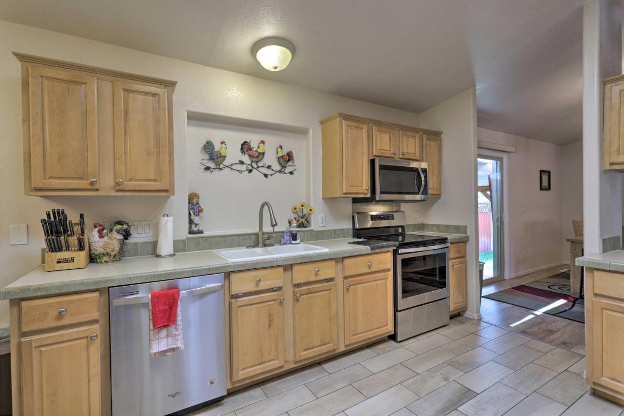 Rustic Retreat Moab Townhome With Grill And Fire Pit 외부 사진